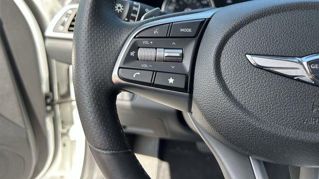 2022 Genesis G70 2.0T