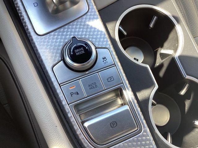 2023 Genesis G70 - $26,779