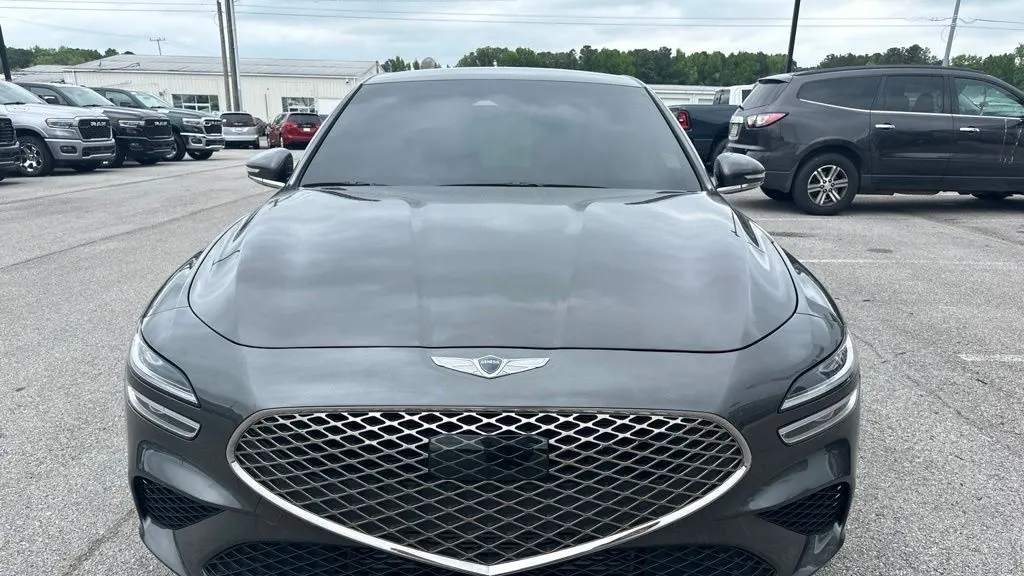 2023 Genesis G70 2.0T