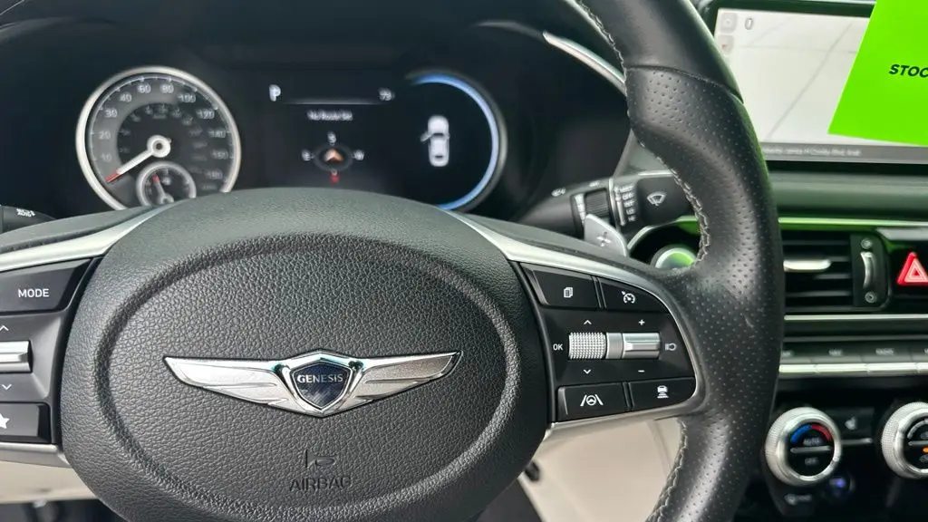2023 Genesis G70 2.0T