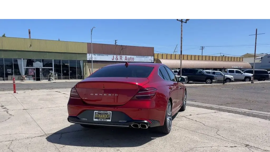 2022 Genesis G70 2.0T