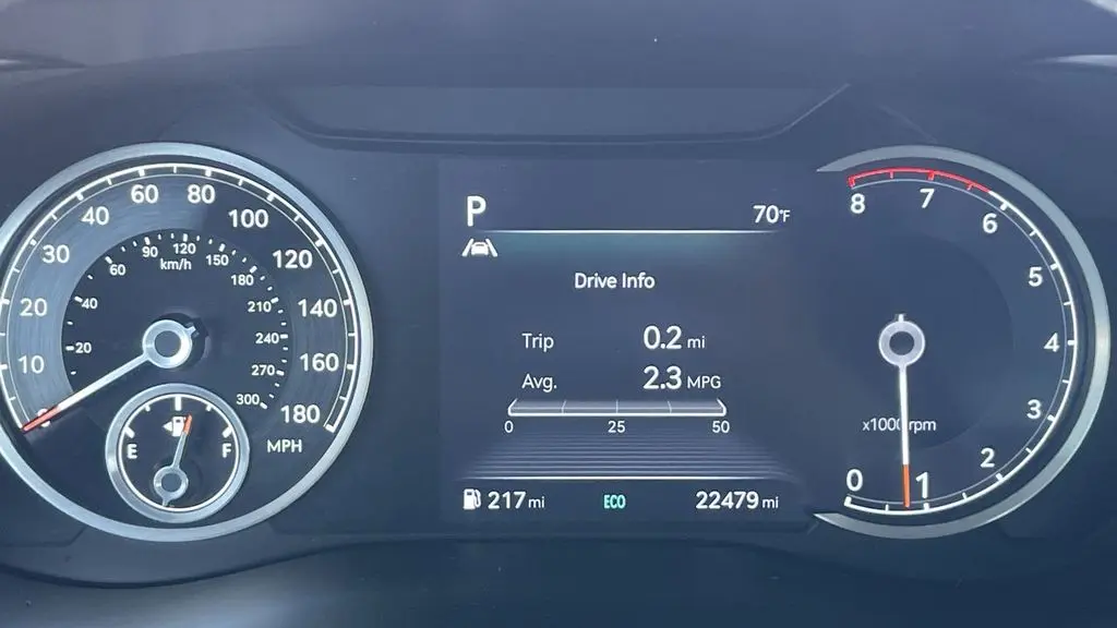 2022 Genesis G70 2.0T