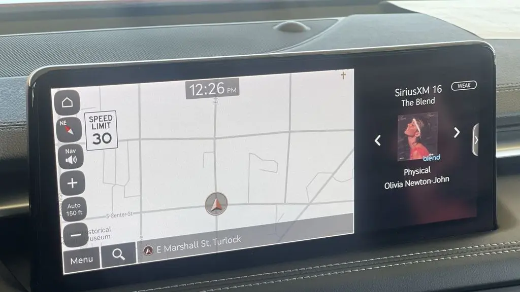 2022 Genesis G70 2.0T