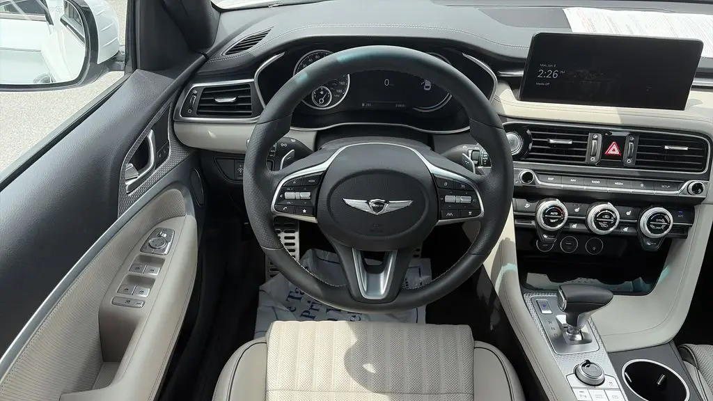 2023 Genesis G70 2.0T