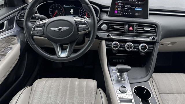 2021 Genesis G70 2.0T