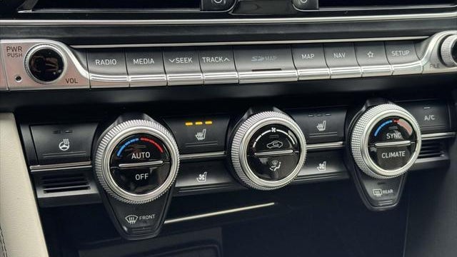 2021 Genesis G70 2.0T