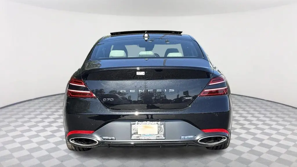 2026 Genesis G70 3.3T Sport Prestige