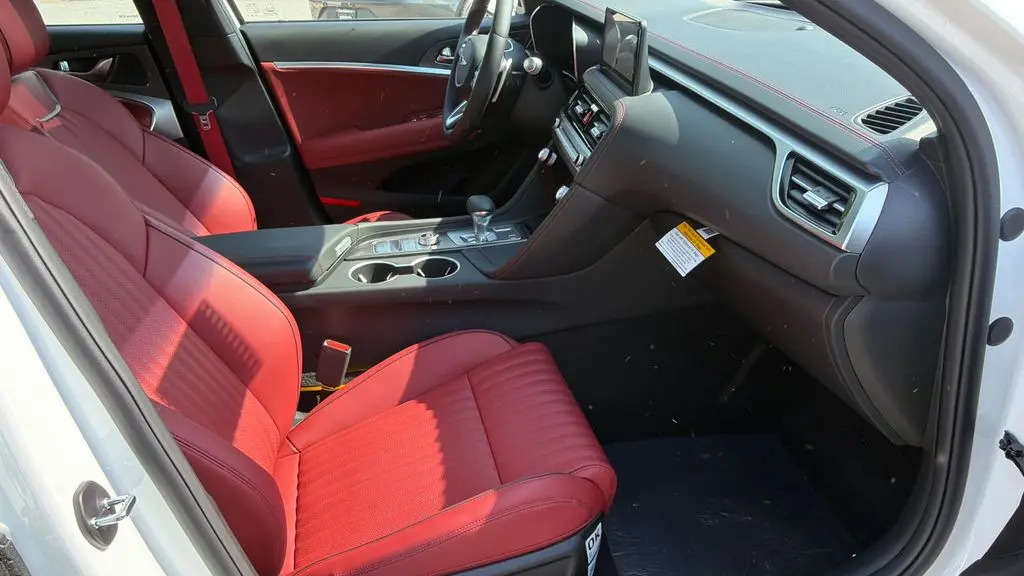 2026 Genesis G70 3.3T Sport Prestige