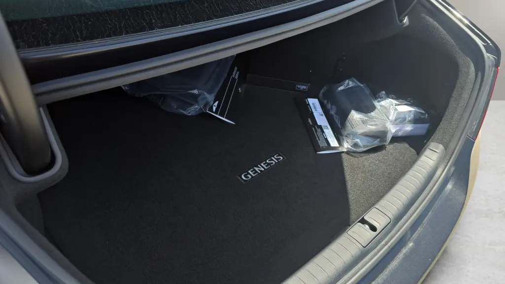 2026 Genesis G70 3.3T Sport Prestige
