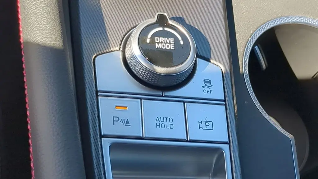 2025 Genesis G70 3.3T Sport Prestige