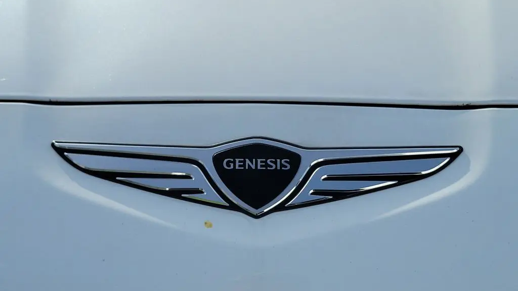2025 Genesis G70 3.3T Sport Advanced