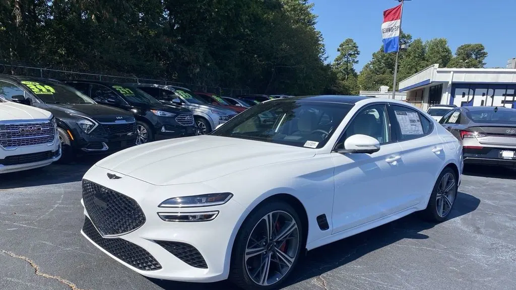 2025 Genesis G70 3.3T Sport Prestige
