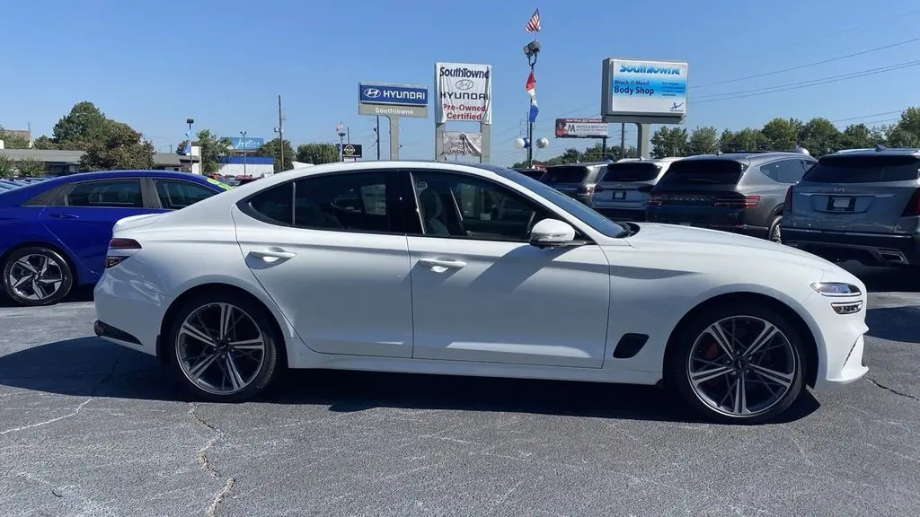 2025 Genesis G70 3.3T Sport Prestige