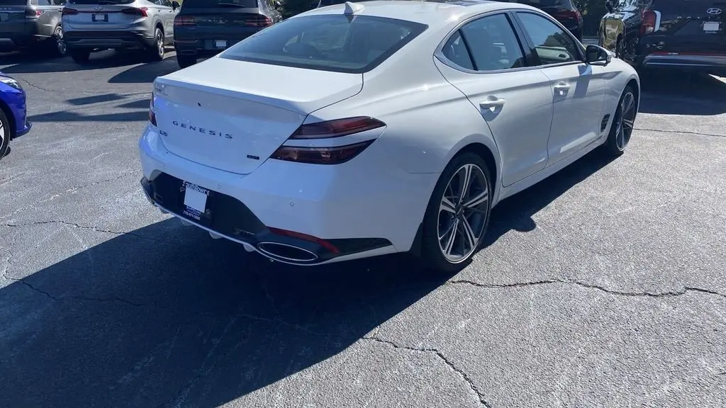 2025 Genesis G70 3.3T Sport Prestige