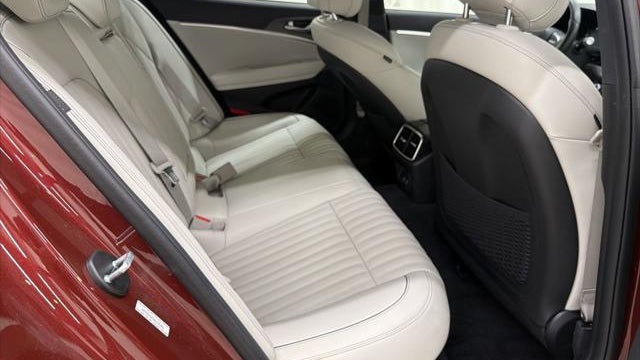 2024 Genesis G70 3.3T Sport Advanced