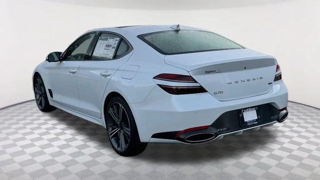 2025 Genesis G70 3.3T Sport Prestige