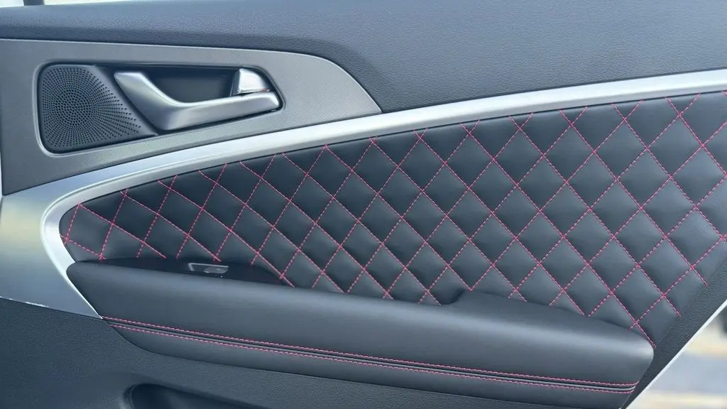 2025 Genesis G70 3.3T Sport Prestige
