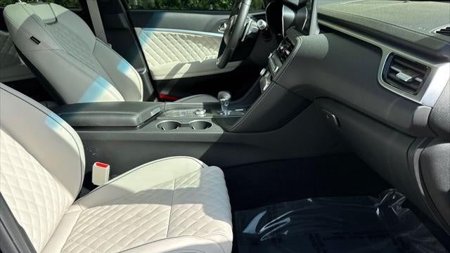 2025 Genesis G70 3.3T Sport Advanced