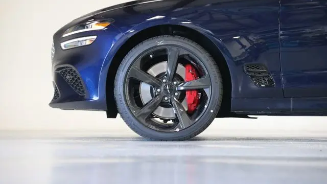 2026 Genesis G70 3.3T Sport Prestige