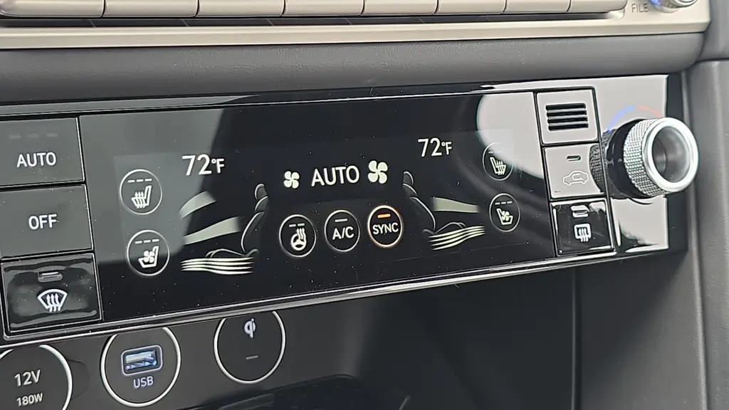 2026 Genesis G70 3.3T Sport Prestige