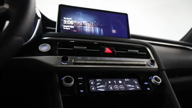 2026 Genesis G70 3.3T Sport Prestige