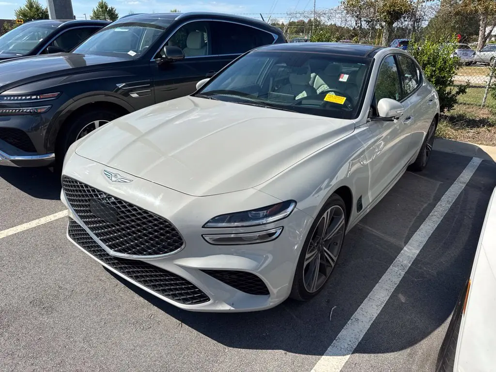 2025 Genesis G70