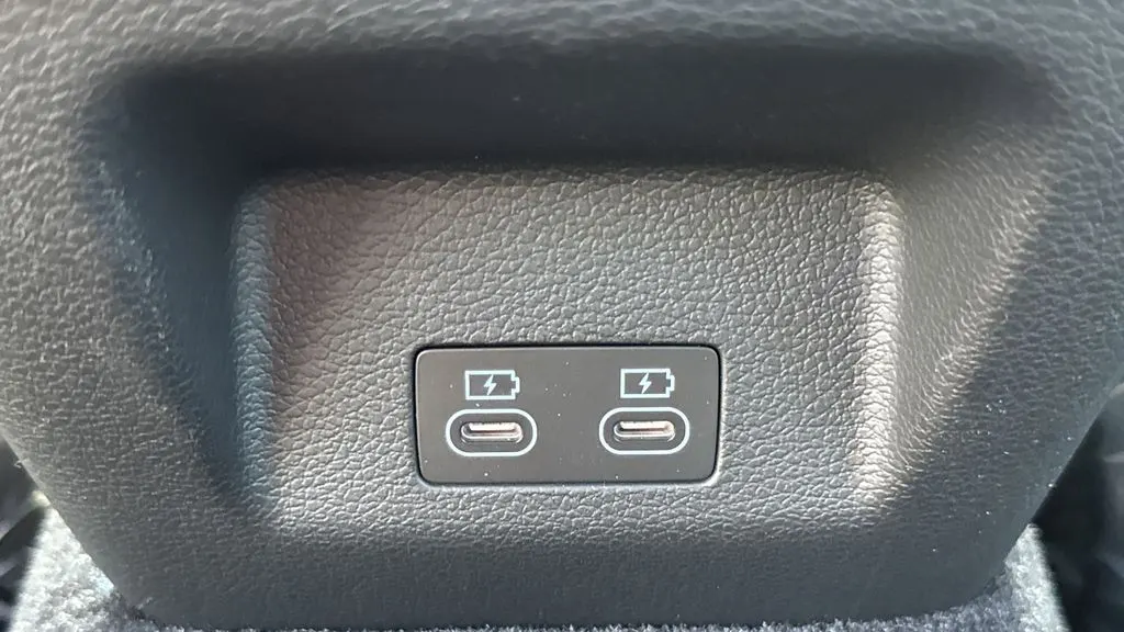 2025 Genesis G70 3.3T Sport Prestige