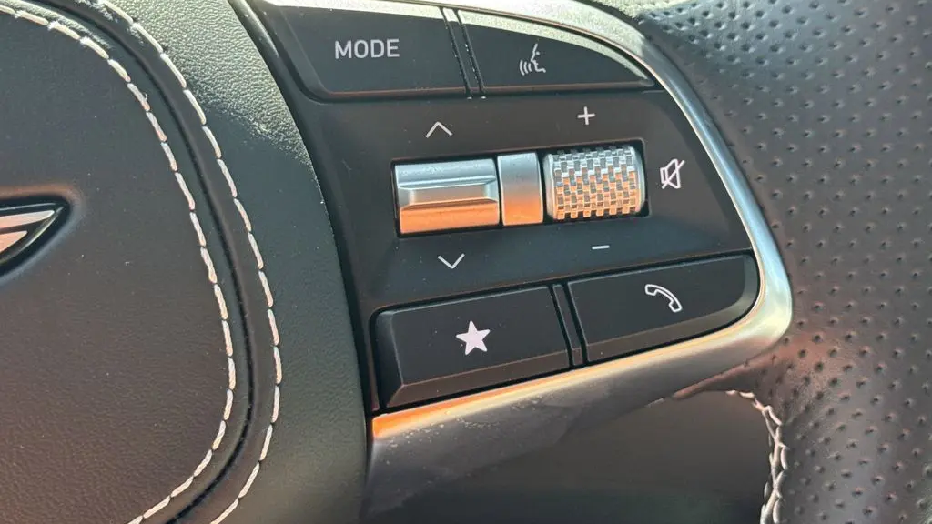 2025 Genesis G70 3.3T Sport Prestige