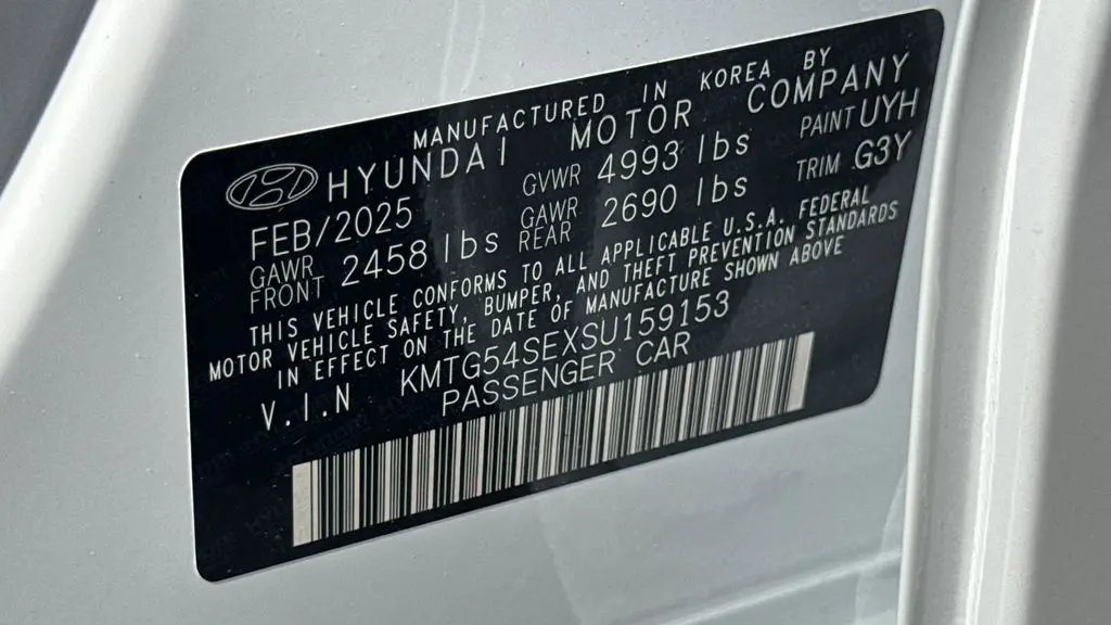2025 Genesis G70 3.3T Sport Prestige