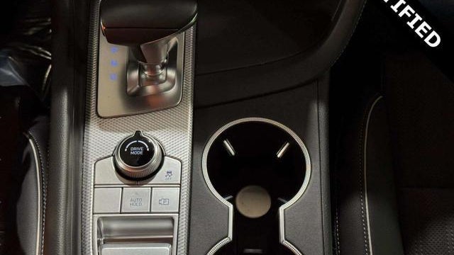 2023 Genesis G70 3.3T Standard