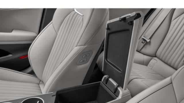 2023 Genesis G70 3.3T Standard