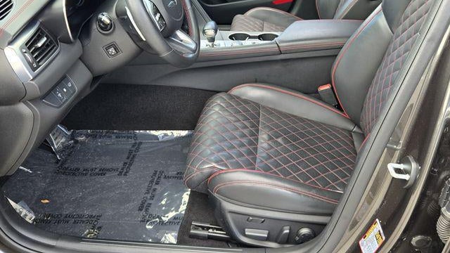 2023 Genesis G70 3.3T Standard
