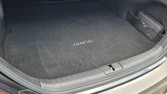 2023 Genesis G70 3.3T Standard