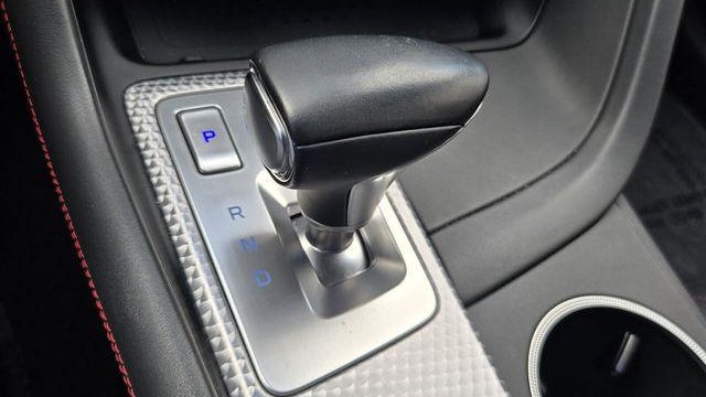 2023 Genesis G70 3.3T Standard
