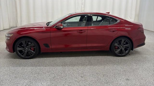 2023 Genesis G70 3.3T Standard