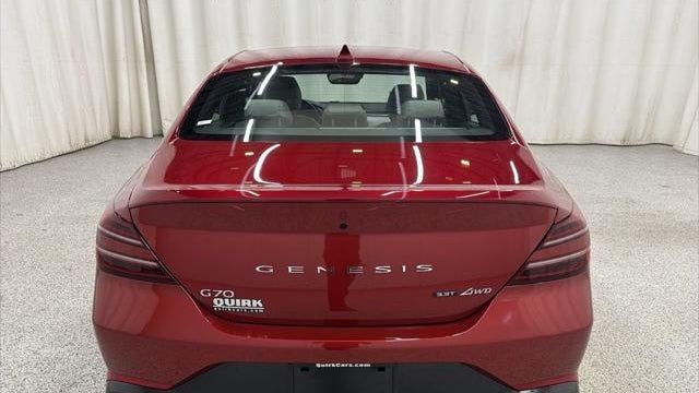 2023 Genesis G70 3.3T Standard