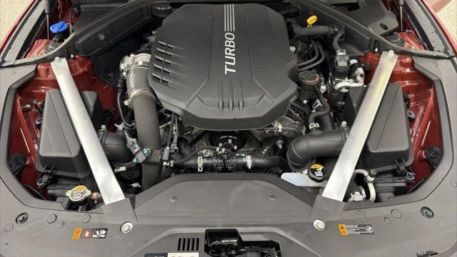 2023 Genesis G70 3.3T Standard
