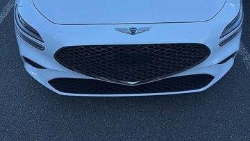 2023 Genesis G70 3.3T Standard