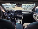 2023 G70 Thumbnail 24