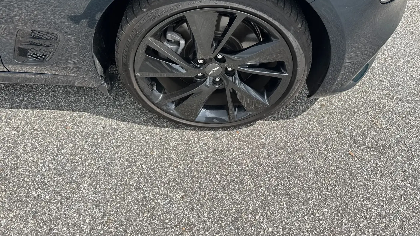 2023 Genesis G70 3.3T Standard