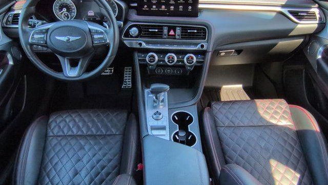 2023 Genesis G70 3.3T Standard