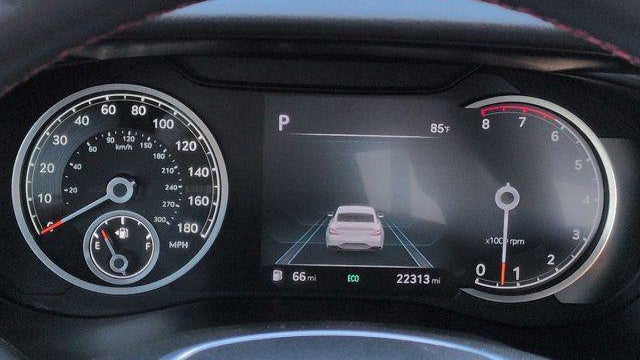 2023 Genesis G70 3.3T Standard