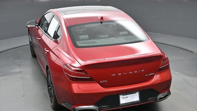 2023 Genesis G70 3.3T Standard