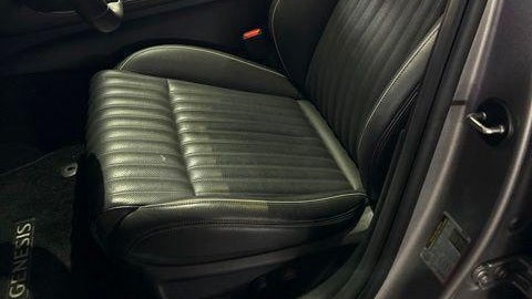 2023 Genesis G70 3.3T Standard