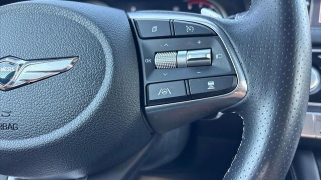 2022 Genesis G70 3.3T Standard
