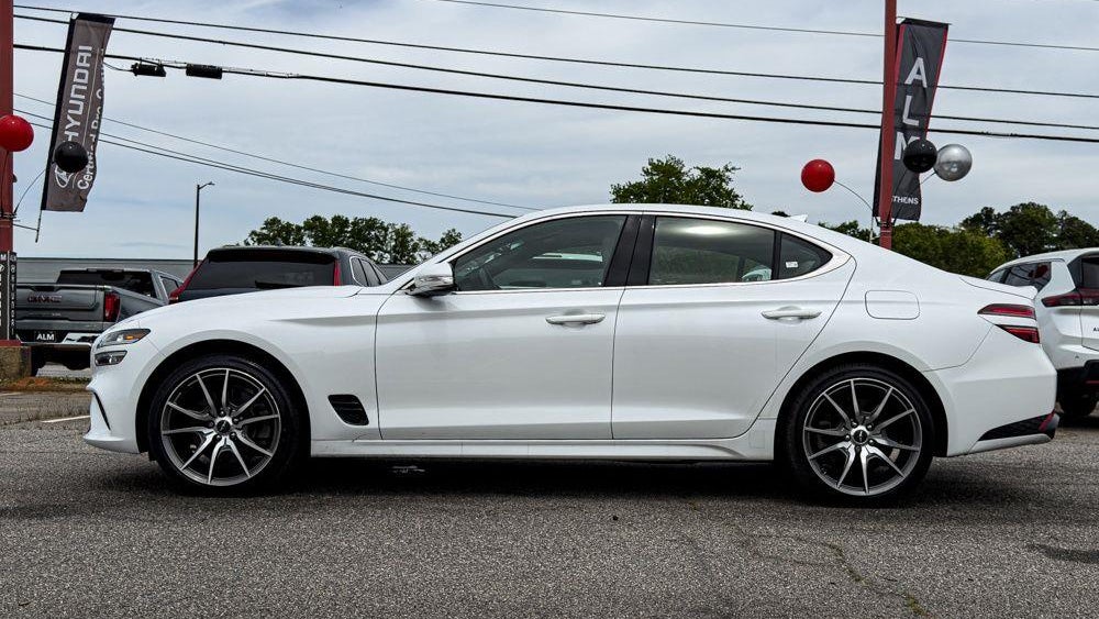 2023 Genesis G70 3.3T Standard