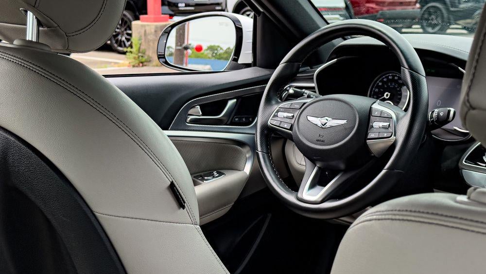 2023 Genesis G70 3.3T Standard