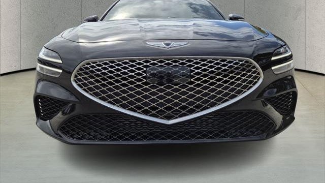 2023 Genesis G70 3.3T Standard