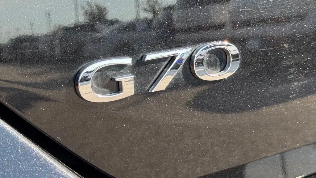 2023 Genesis G70 3.3T Standard
