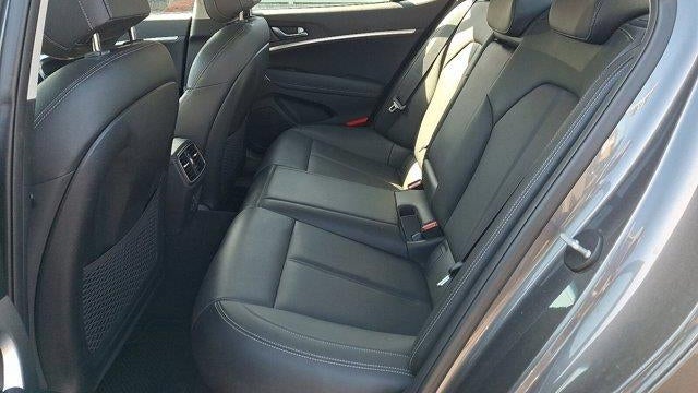 2020 Genesis G70 2.0T